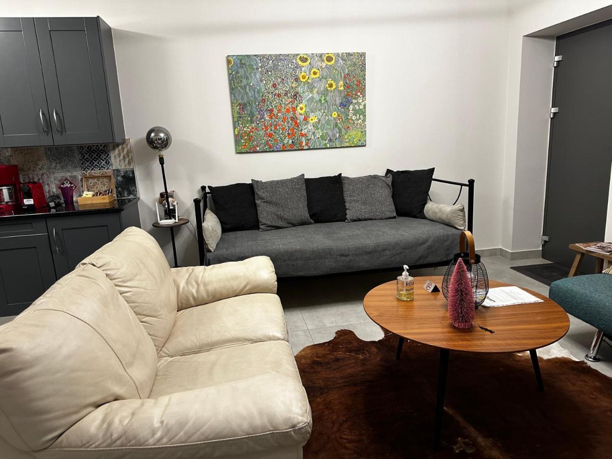 Ponte Vecchio Apartment Chalkida Exterior photo
